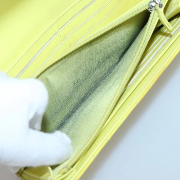 CHANEL Matelasse COCO Mark Long Wallet Patent leather Yellow CC Auth 142043 - Picture 15 of 16